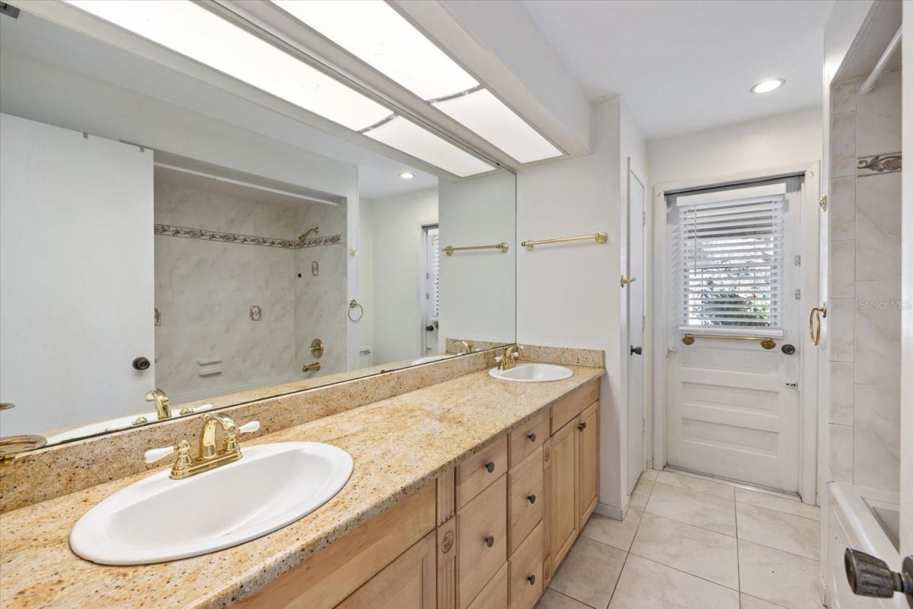 5151 Oakmont Place, Sarasota, FL 34242 Photo