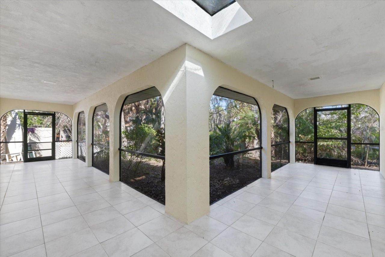 5151 Oakmont Place, Sarasota, FL 34242 Photo