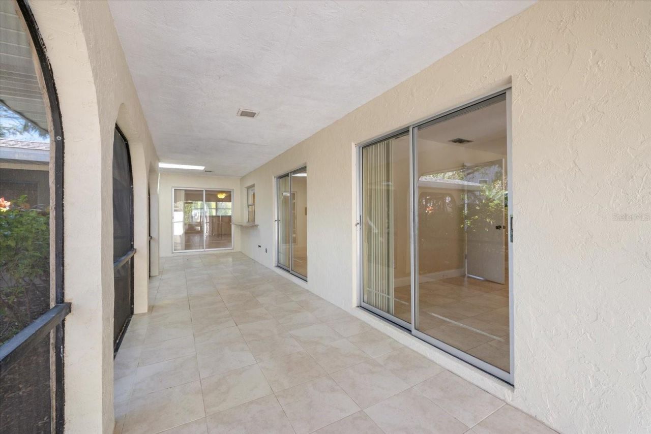 5151 Oakmont Place, Sarasota, FL 34242 Photo