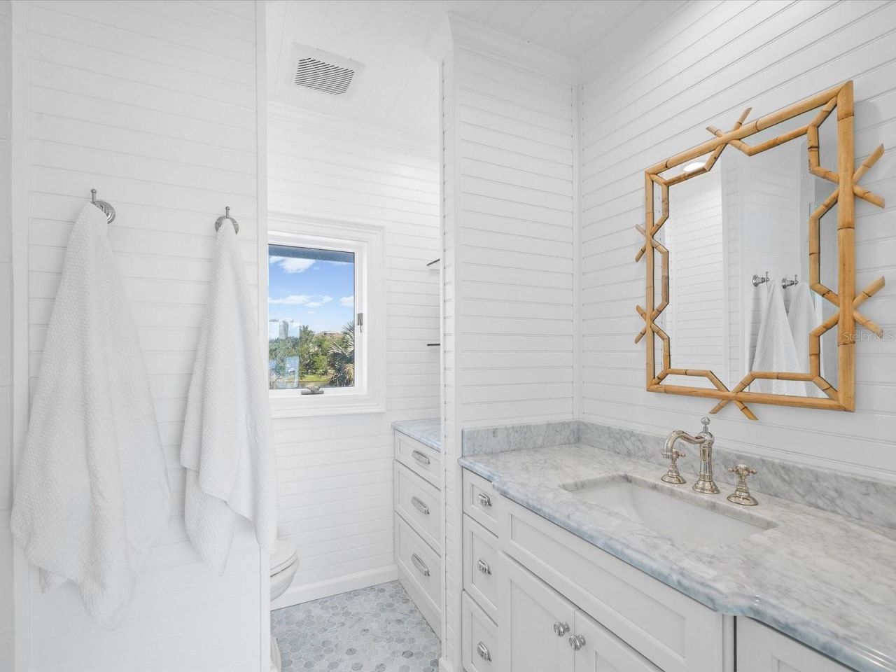 433 St Andrews Drive, Belleair, FL 33756 Photo