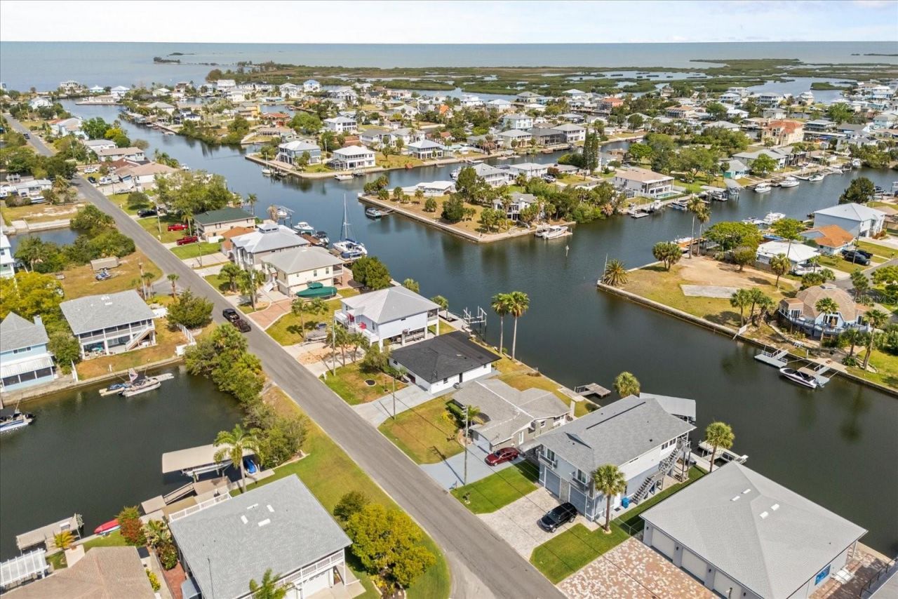 3435 Gulf Coast Drive , Hernando Beach, FL 34607 Photo