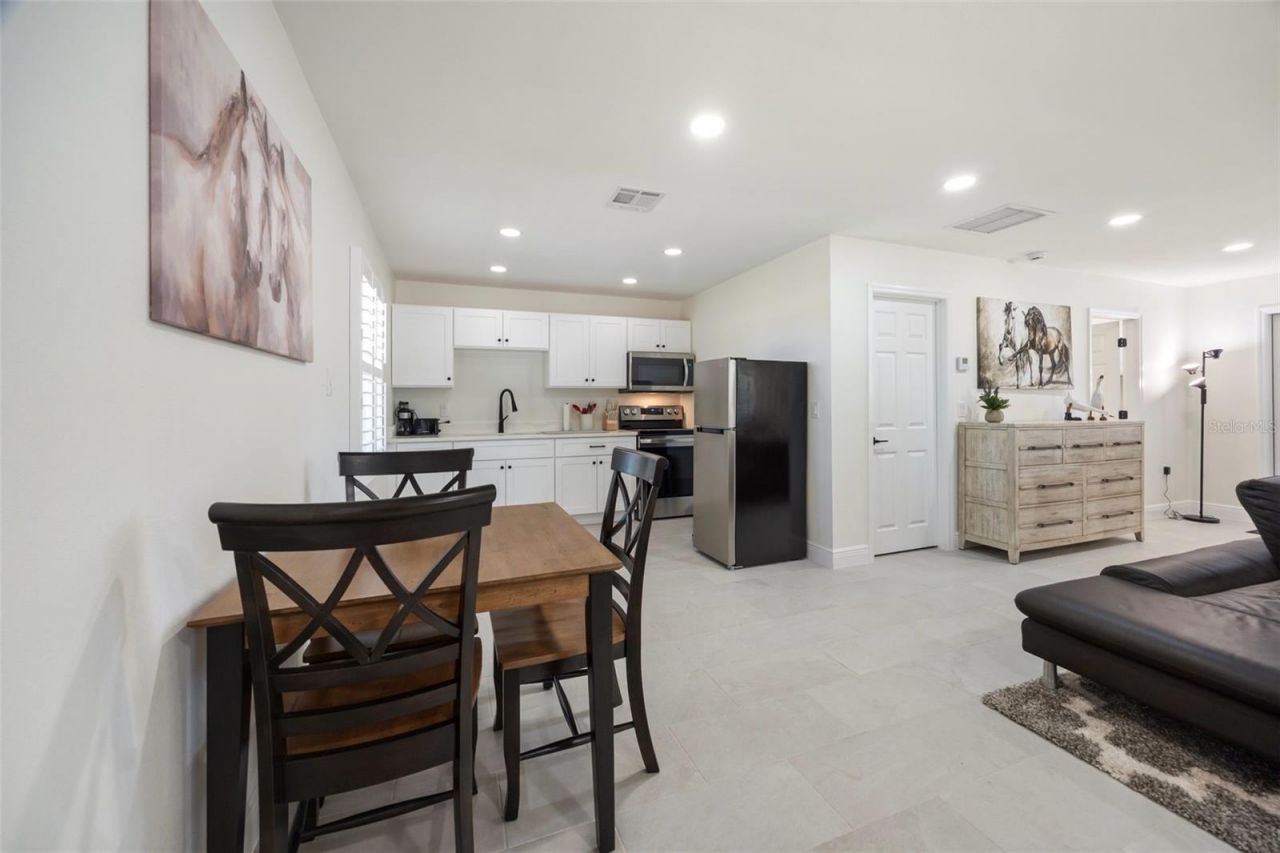 663 NW 80th Avenue, Ocala, FL 34482 Photo