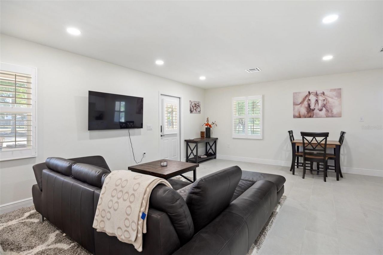 663 NW 80th Avenue, Ocala, FL 34482 Photo