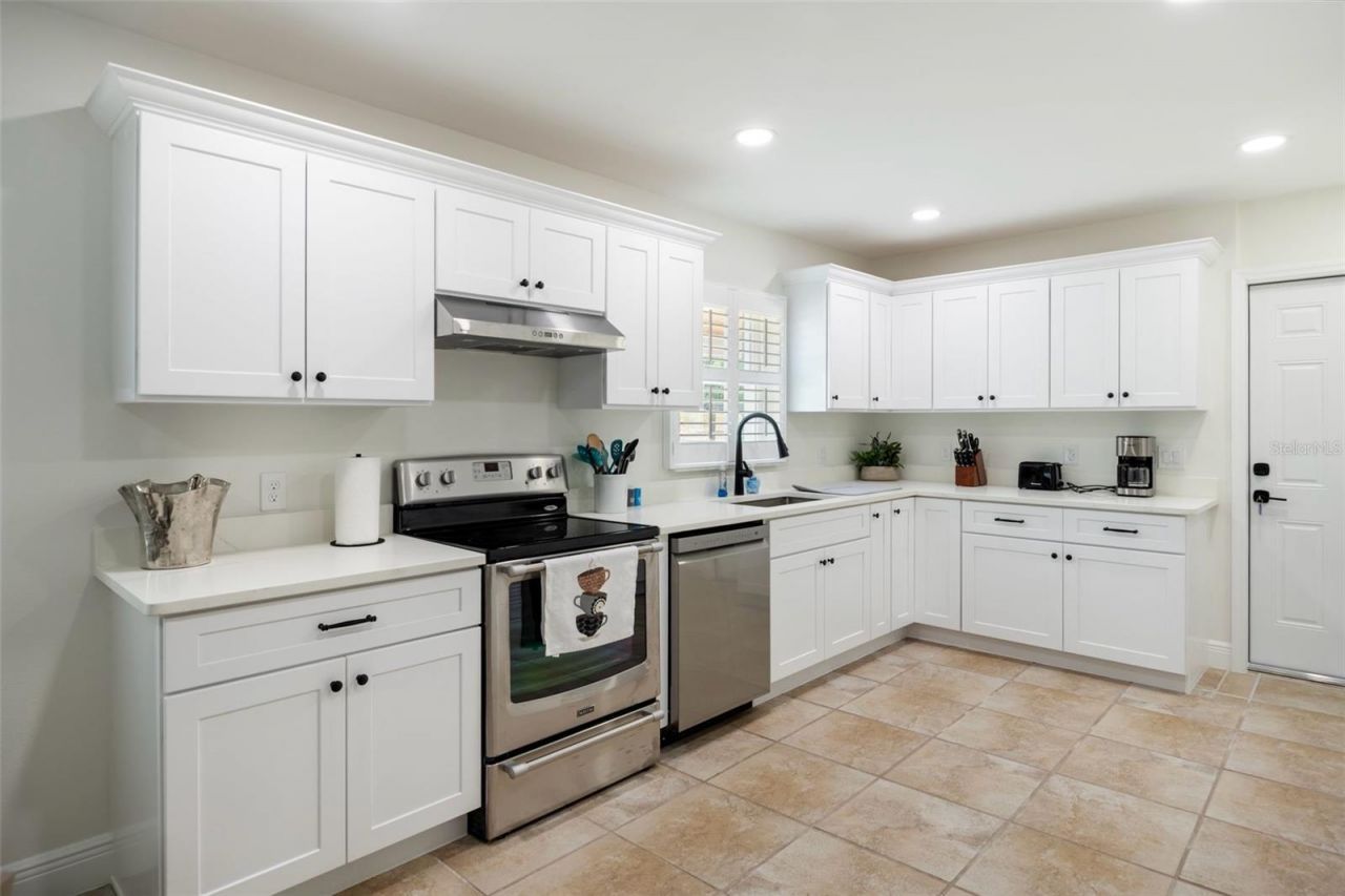 663 NW 80th Avenue, Ocala, FL 34482 Photo