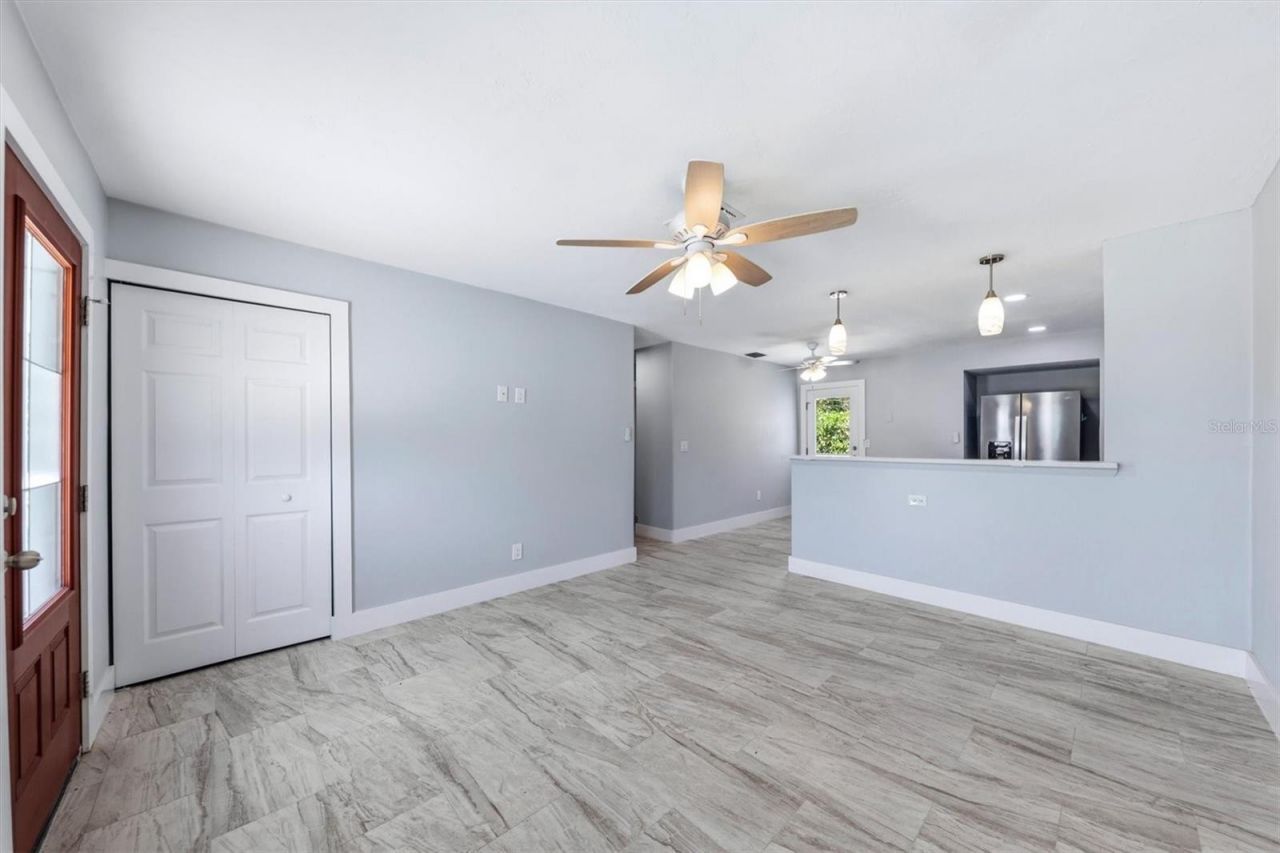 10121 46th Avenue W, Bradenton, FL 34210 Photo