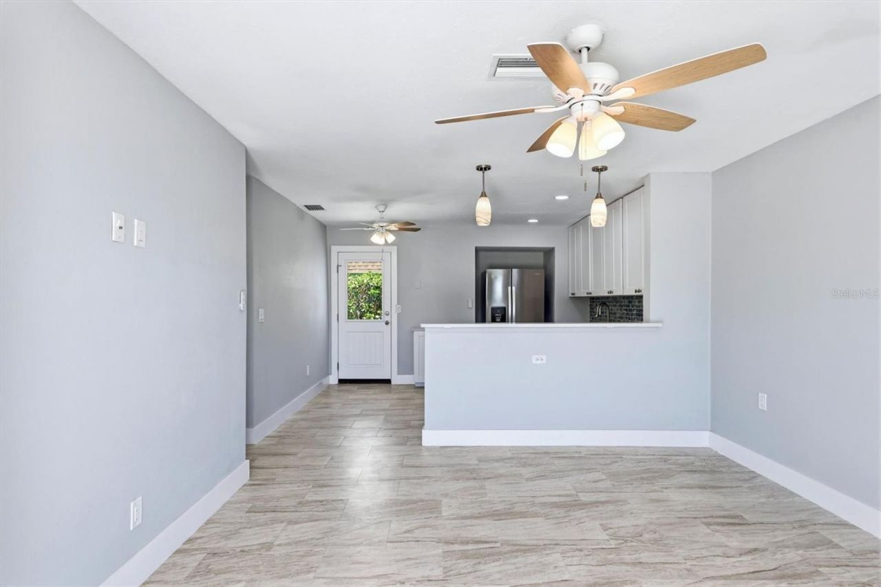 10121 46th Avenue W, Bradenton, FL 34210 Photo
