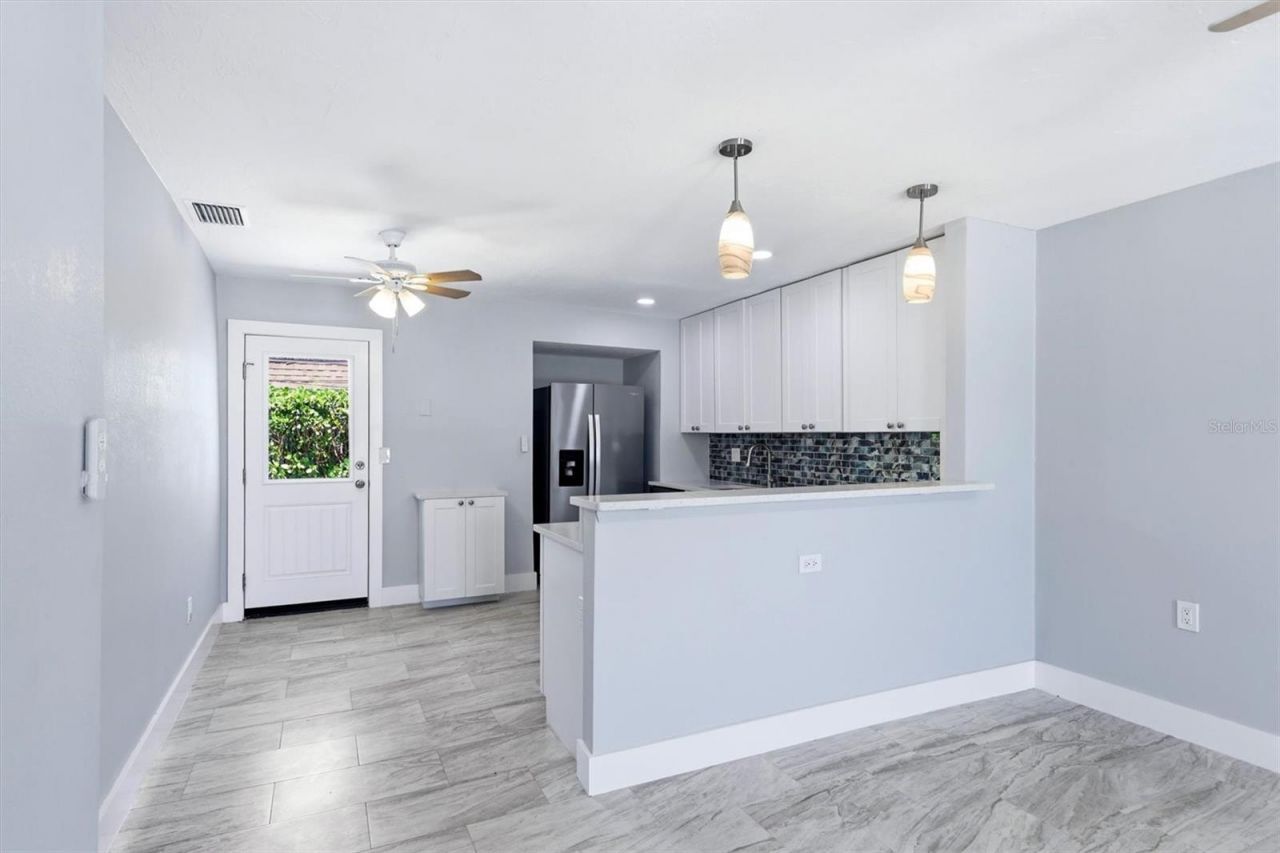 10121 46th Avenue W, Bradenton, FL 34210 Photo