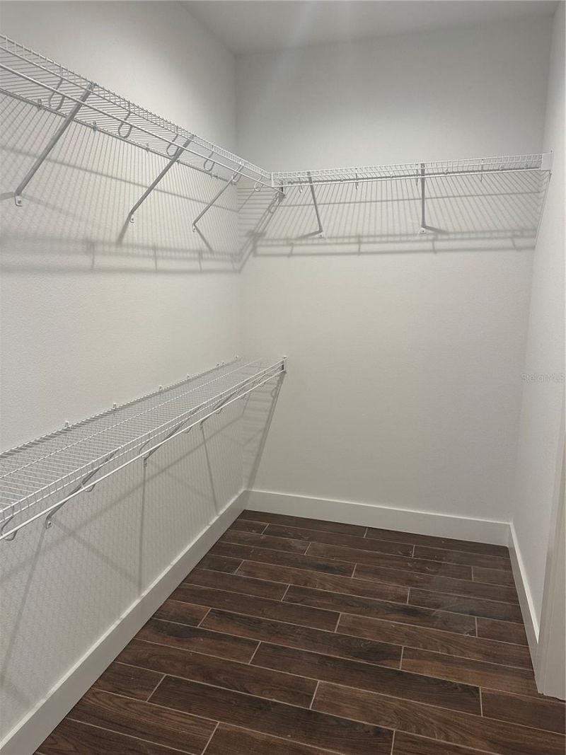 4011 Amber Road, Valrico, FL 33594 Photo