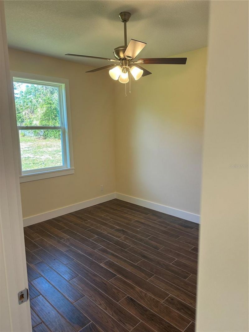 4011 Amber Road, Valrico, FL 33594 Photo