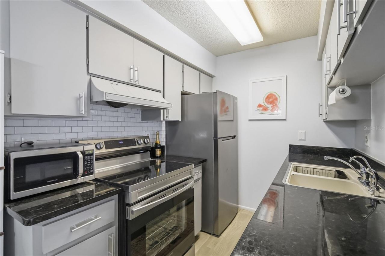 2715 72nd Street Court W, Bradenton, FL 34209 Photo
