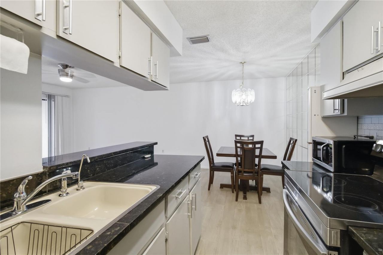 2715 72nd Street Court W, Bradenton, FL 34209 Photo