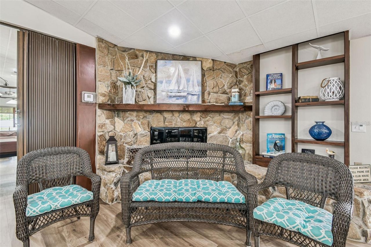 2715 72nd Street Court W, Bradenton, FL 34209 Photo