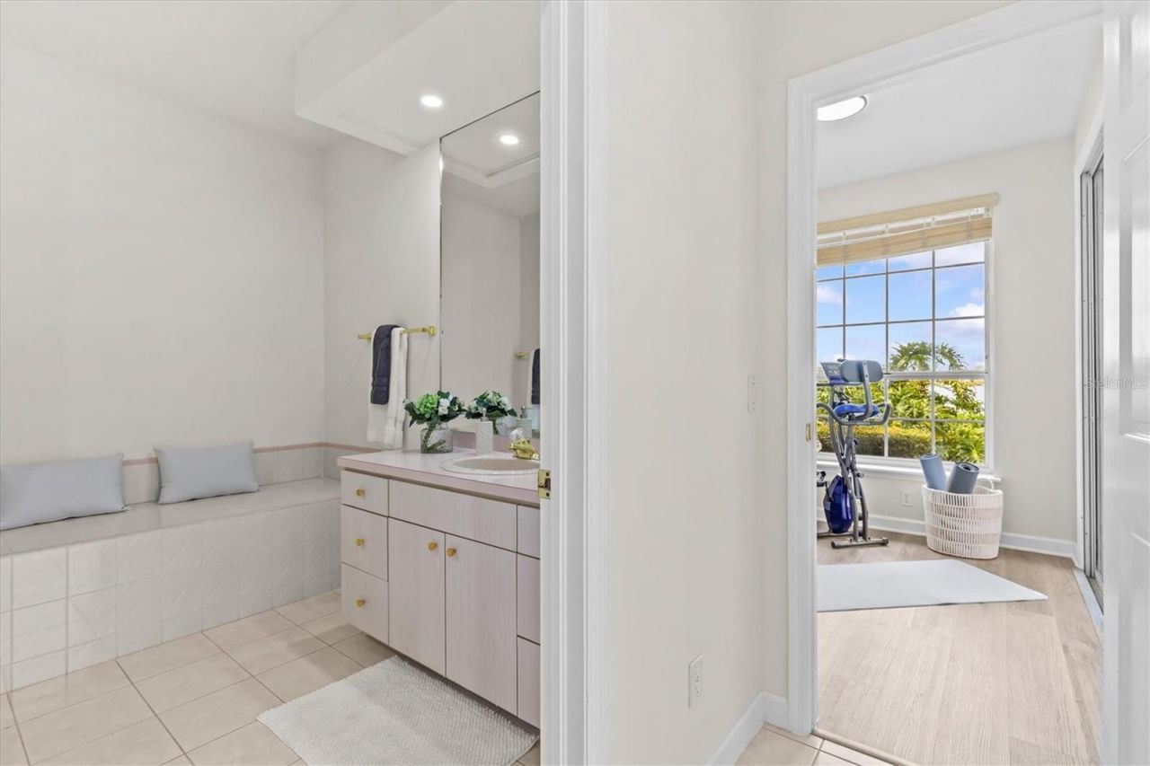 948 Riverside Ridge Road , Tarpon Springs, FL 34688 Photo