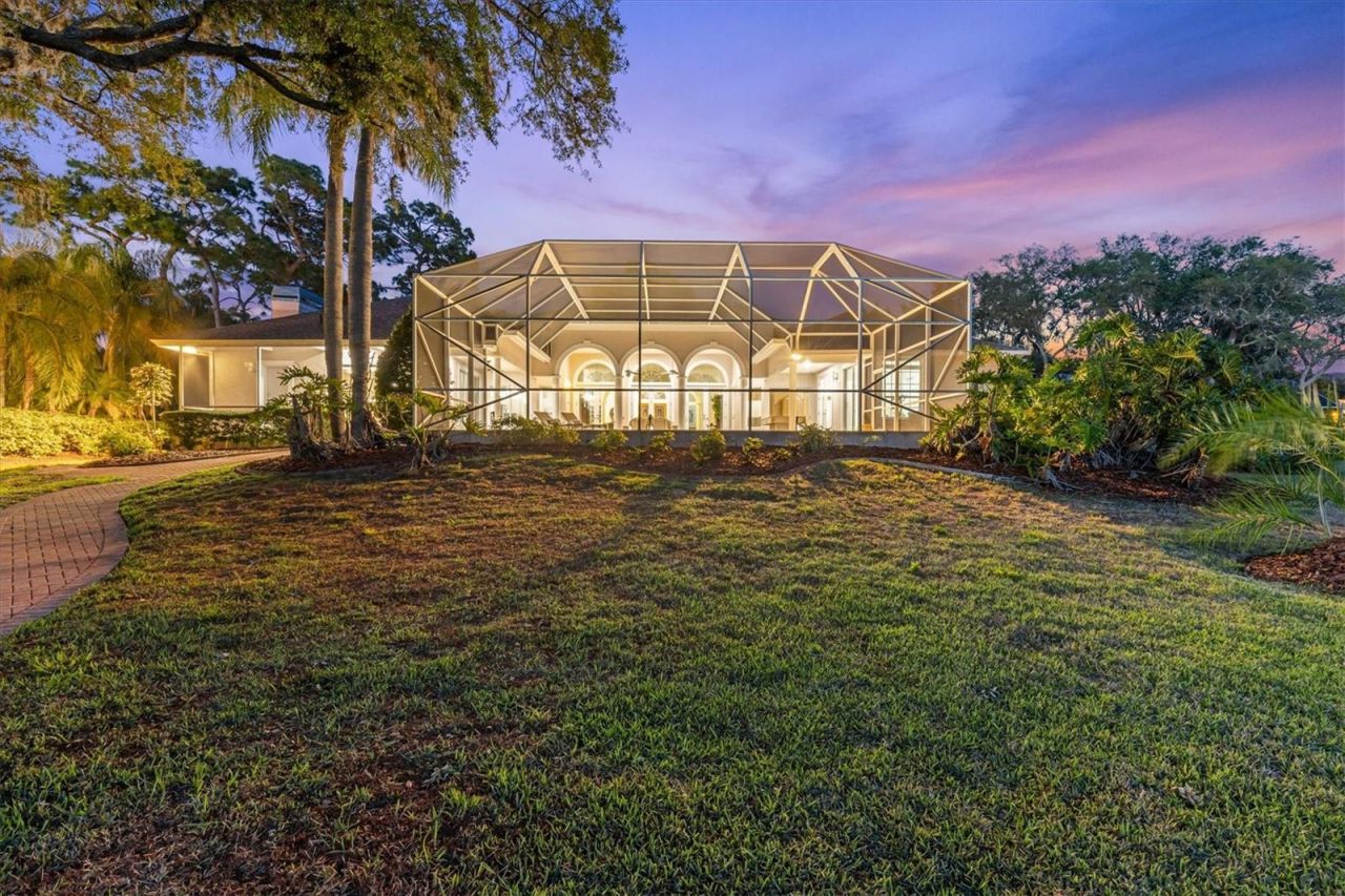 948 Riverside Ridge Road , Tarpon Springs, FL 34688 Photo