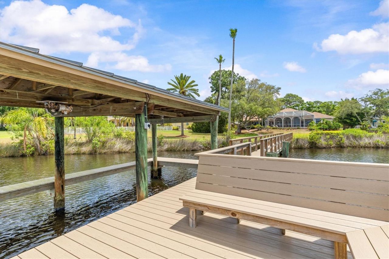 948 Riverside Ridge Road , Tarpon Springs, FL 34688 Photo