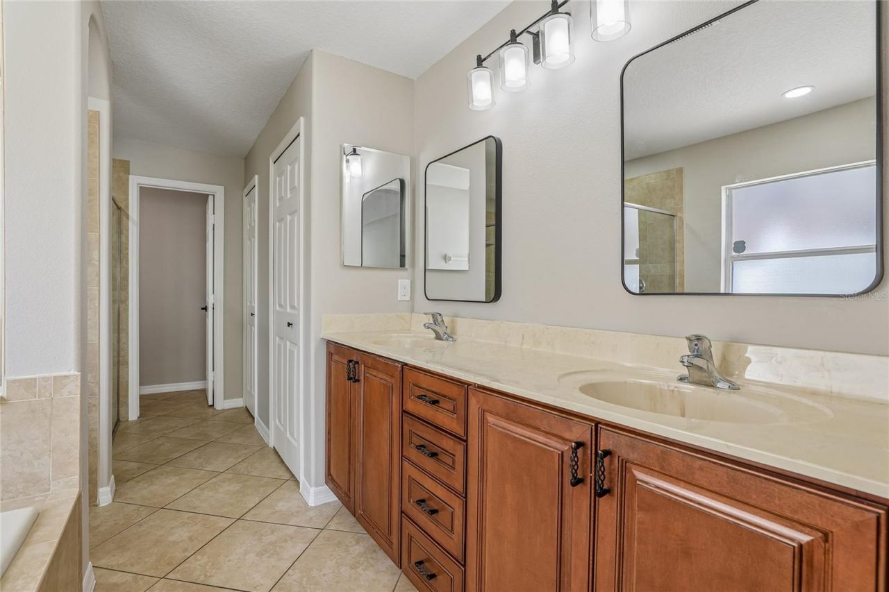 4612 Huron Bay Circle, Kissimmee, FL 34759 Photo