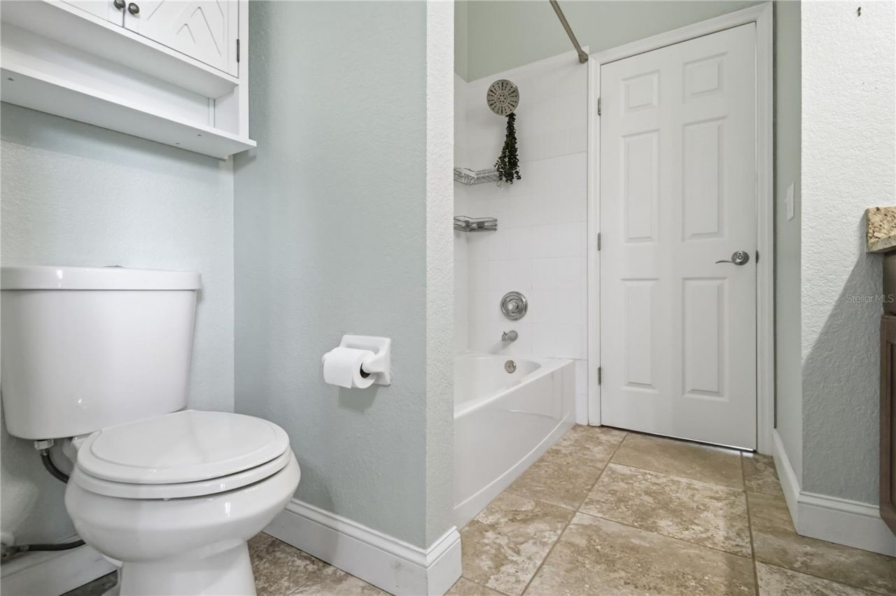 5104 52nd Avenue W, Bradenton, FL 34210 Photo