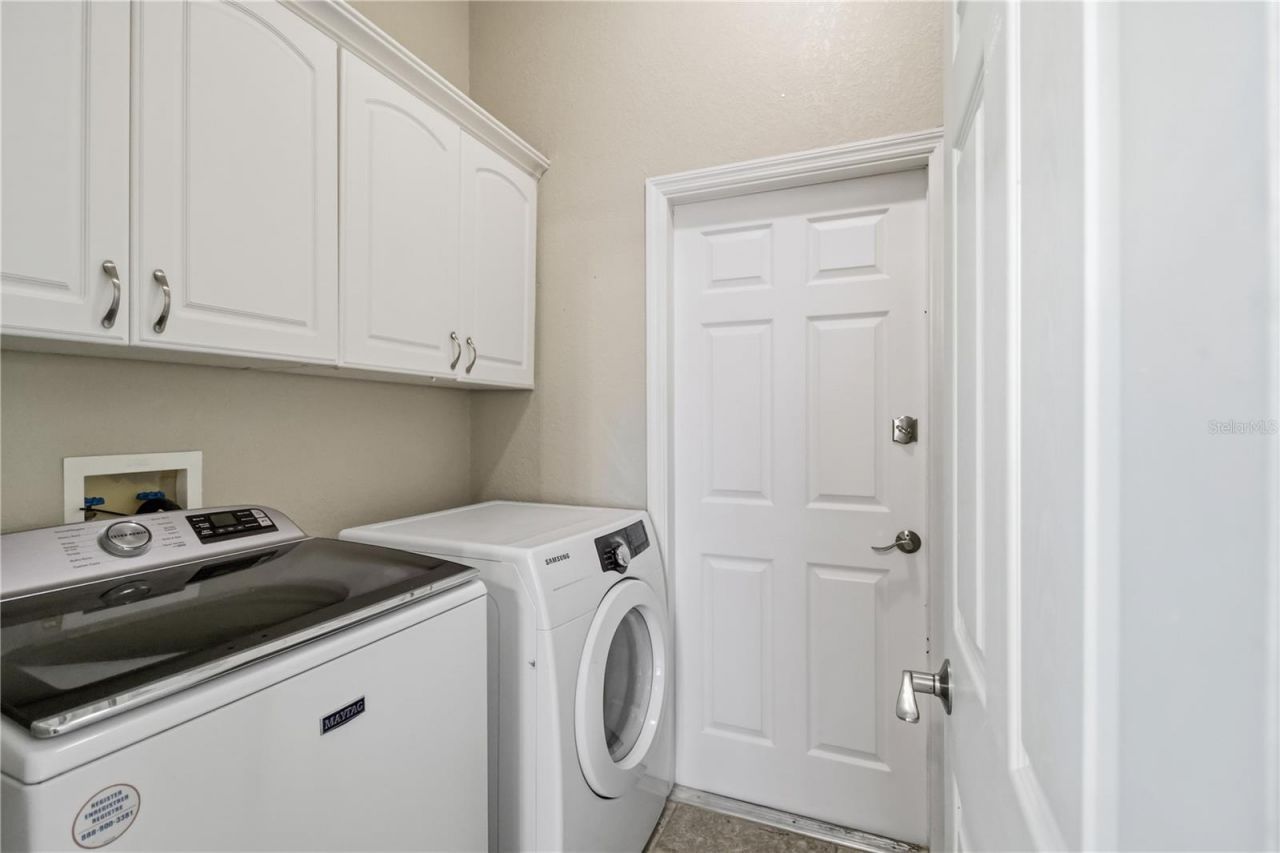 5104 52nd Avenue W, Bradenton, FL 34210 Photo
