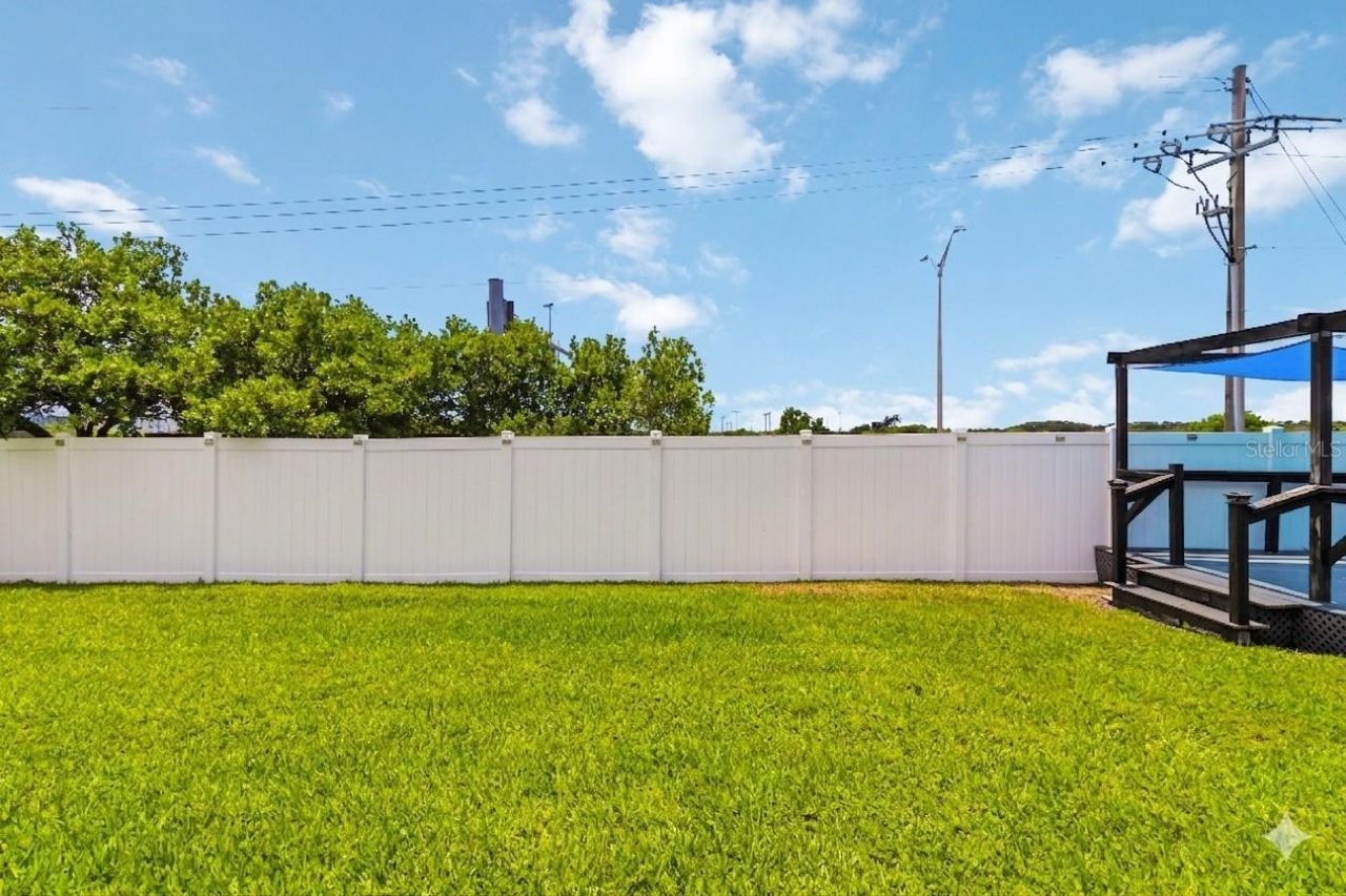 5104 52nd Avenue W, Bradenton, FL 34210 Photo