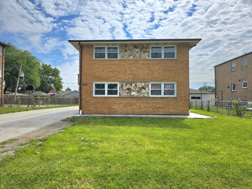 Main Photo