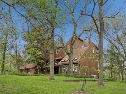 Main Photo