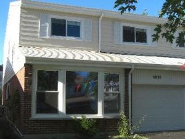 9038 Hollyberry Avenue , Des Plaines, IL 60016