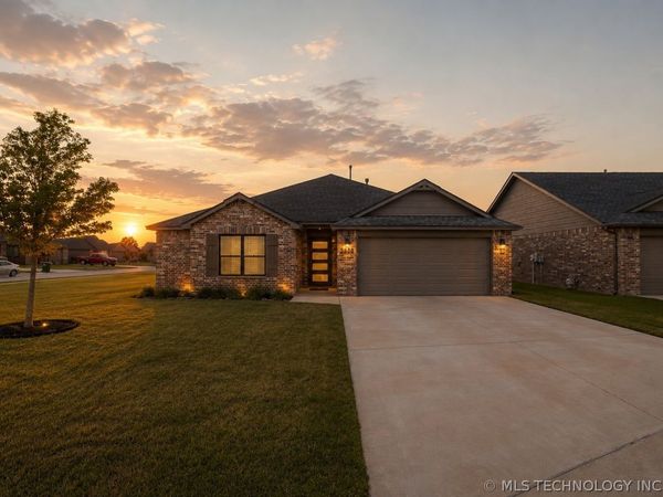 3630 E Cherryhill Court, Broken Arrow, OK 74014