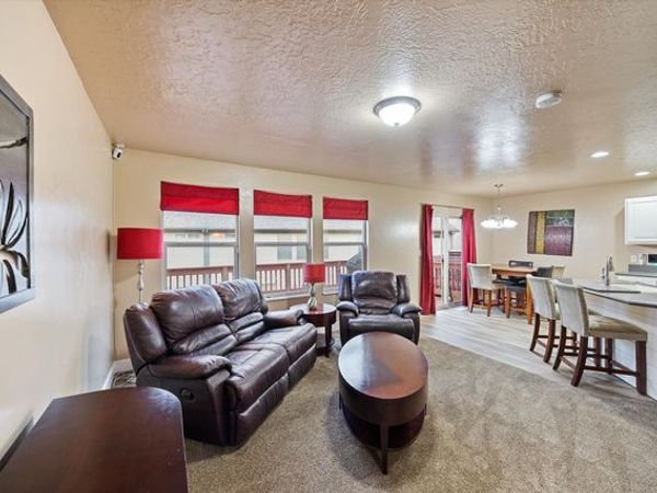 1227 N FIREFLY DR, Spanish Fork, UT 84660