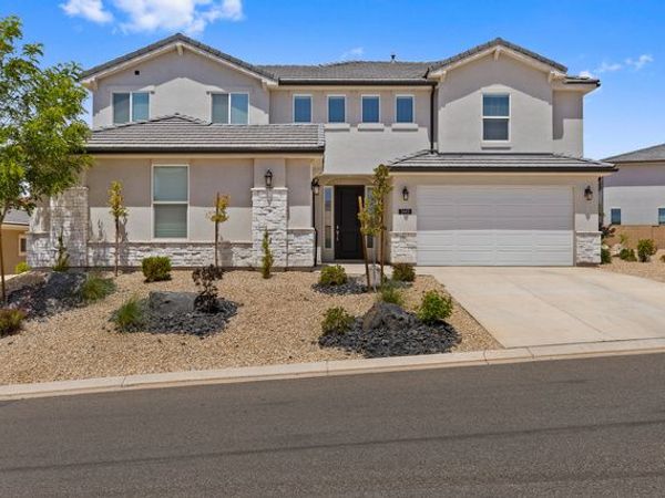 1445 N ARENA ROJA DR, Washington, UT 84780