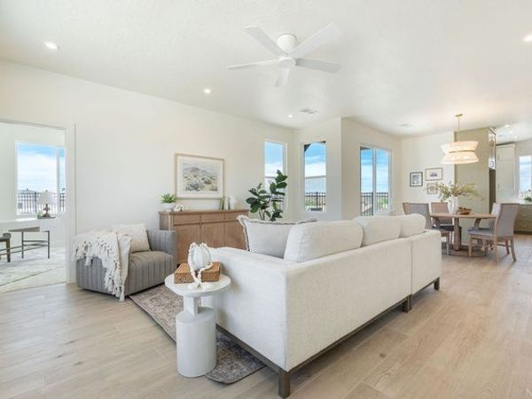 2914 E CHAPMAN CIR, Washington, UT 84780