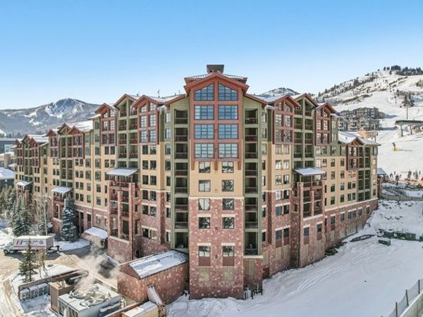 3855 GRAND SUMMIT DR , Unit 301/03, Park City, UT 84098