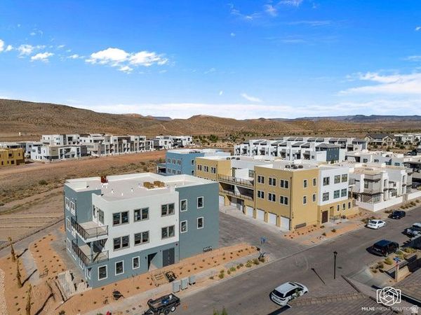 762 W PERIWINKLE LN, Unit 101, St. George, UT 84790