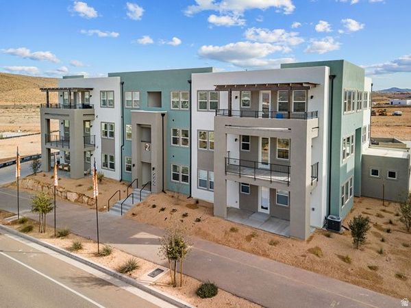 5599 S CARNELIAN PKWY, Unit 207, St. George, UT 84790