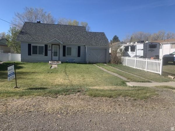 279 W 100 N, Panguitch, UT 84759