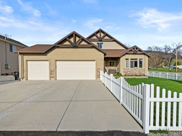 507 S 200 W, Wellsville, UT 84339