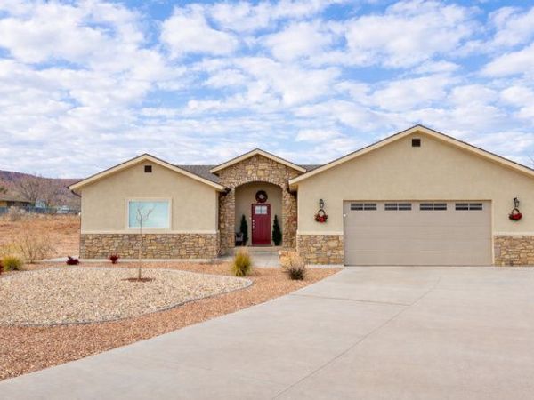 1448 S SAGE CT , Kanab, UT 84741