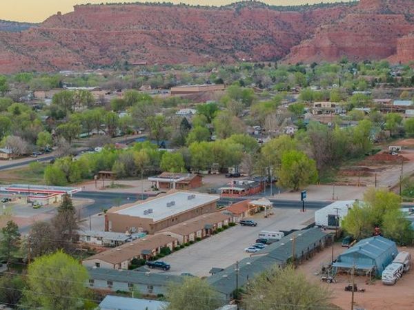 386 W 300 N, Kanab, UT 84741
