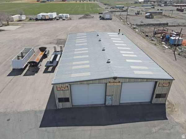576 E CENTER ST , Panguitch, UT 84759