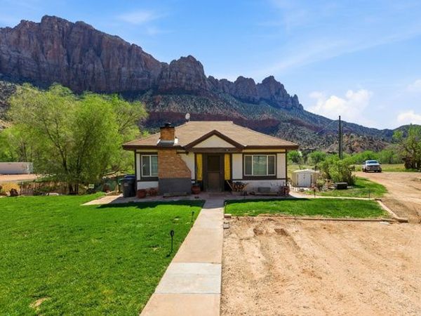 761 ZION PARK BLVD, Springdale, UT 84767