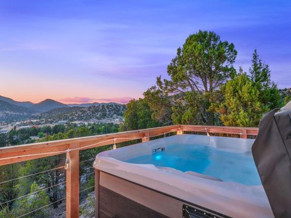 360 E OVERLOOK LN , Glendale, UT 84729