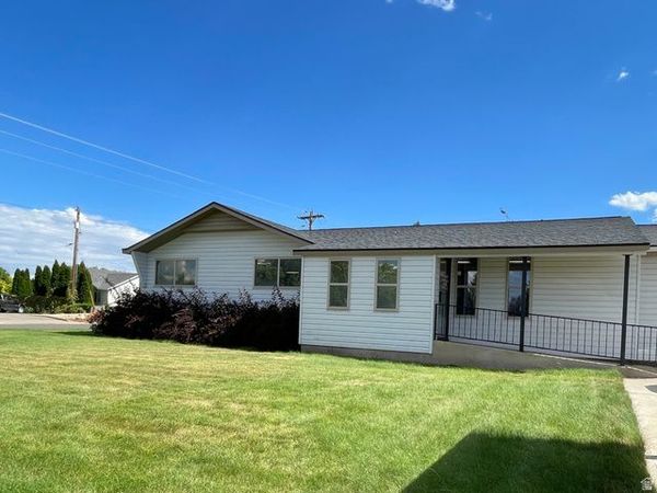 209 W 200 N, Roosevelt, UT 84066