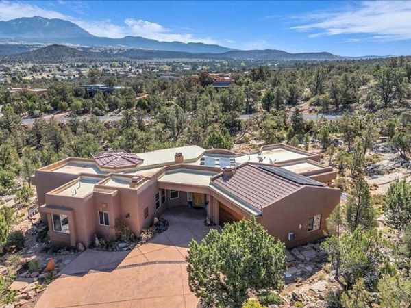 478 N PINION DR , Dammeron Valley, UT 84783