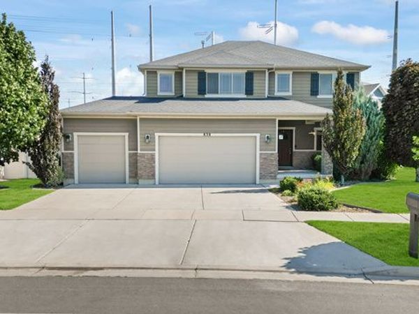 838 W FREEDOM POINT WAY, Bluffdale, UT 84065