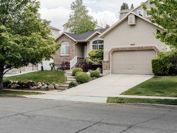 14053 S PINE MESA DR E, Draper, UT 84020