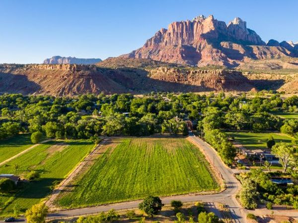 250 S BRIDGE RD , Rockville, UT 84763