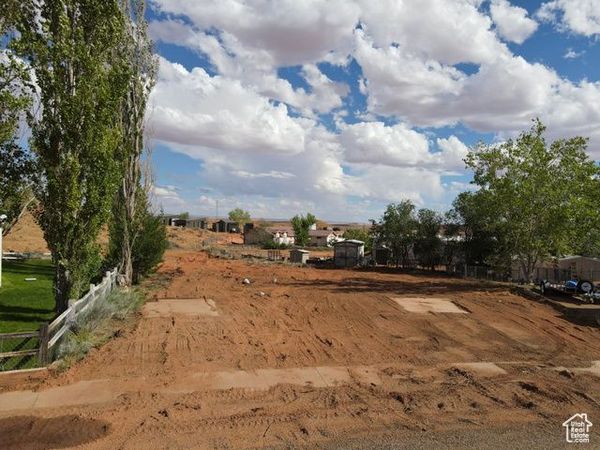 92 N POWELL DR , Unit 80, Ticaboo, UT 84533
