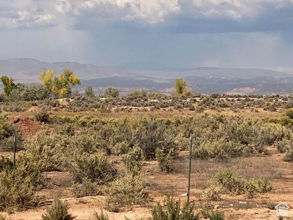 8075 E 6000 N, Unit 1, Lapoint, UT 84039