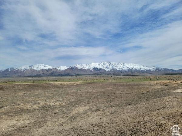 1052 E LINCOLN HWY S, Dugway, UT 84022