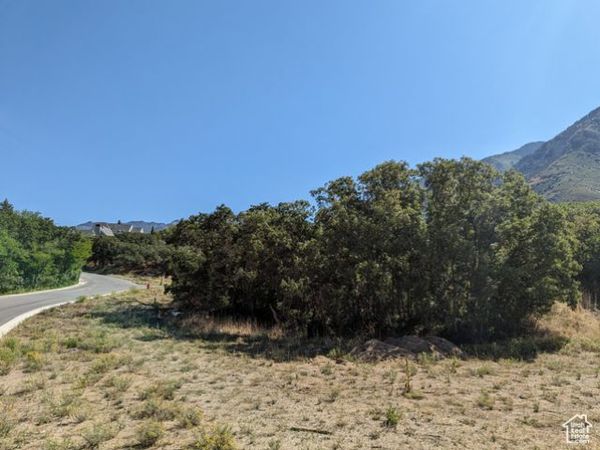 15 S BENTWOOD LN E, Unit 1117, Sandy, UT 84092