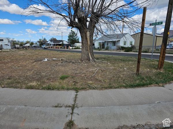 176 GRASSY TRL , East Carbon, UT 84520